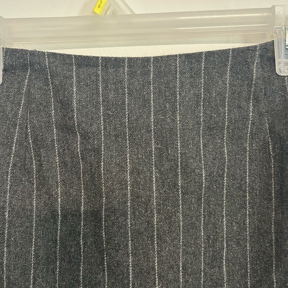 Hillard & Hanson Charcoal Pinstripe Pencil Skirt - Picture 2 of 5